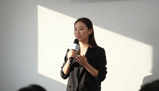活动策划执行中的技术适配策略与实施建议